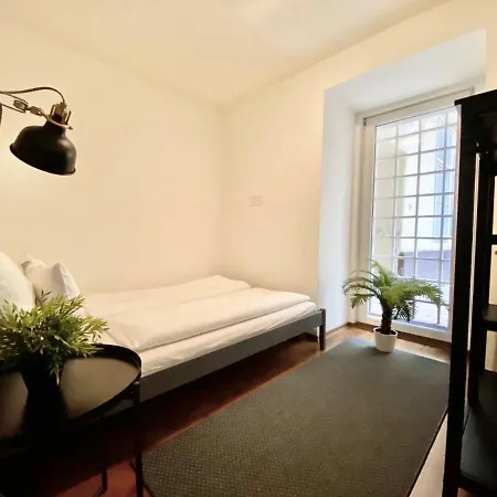 Apartment Budget By Hi5- Karoly 16 Budapest